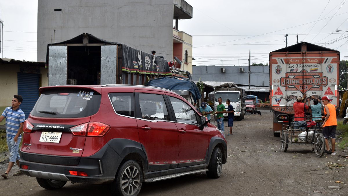 Ese el panorama que se vive a diario. Hay caos y desorden en el lugar.