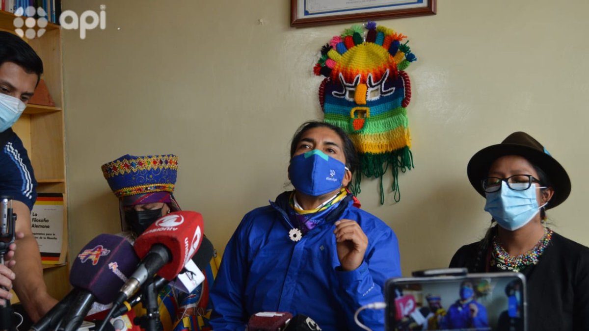 El excandidato presidencial brindó hoy una rueda de prensa en Cuenca.