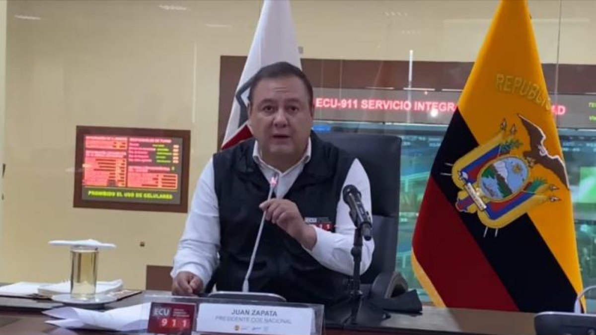 El titular del COE, Juan Zapata, instó a los municipios a mantener las restricciones establecidas hace un mes.