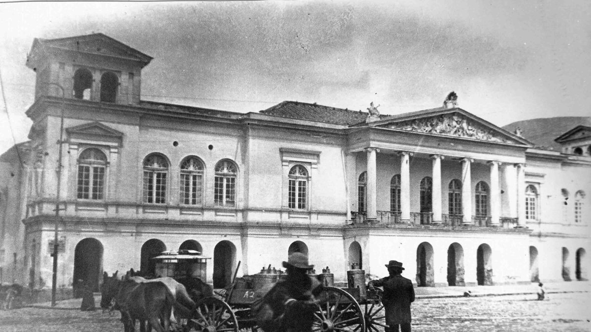 La plataforma muestra la historia desde la llegada de las primeras imágenes móviles al país y su acogida.