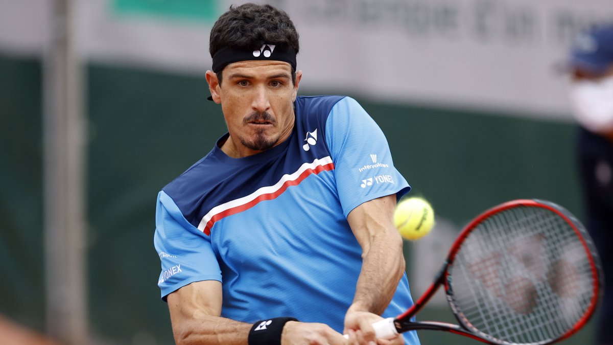 Emilio disputó también la qualy del Roland Garros, donde de igual forma fue eliminado en primera ronda.