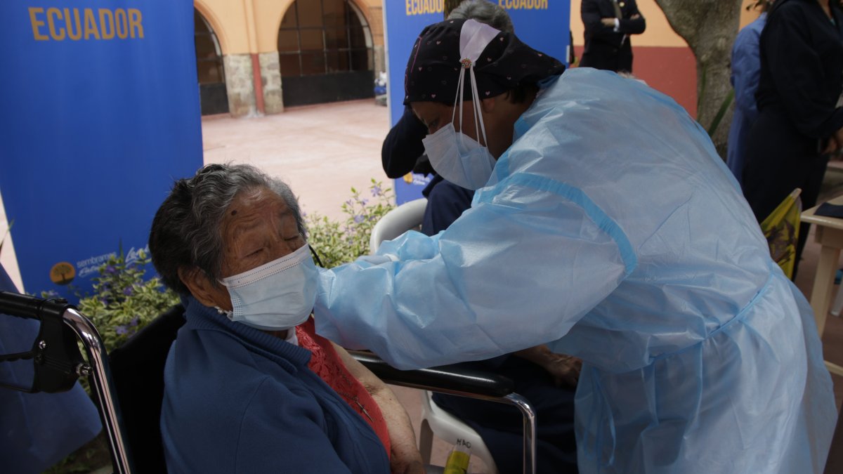 Ayer hubo vacunación en la ciudad de Quito.