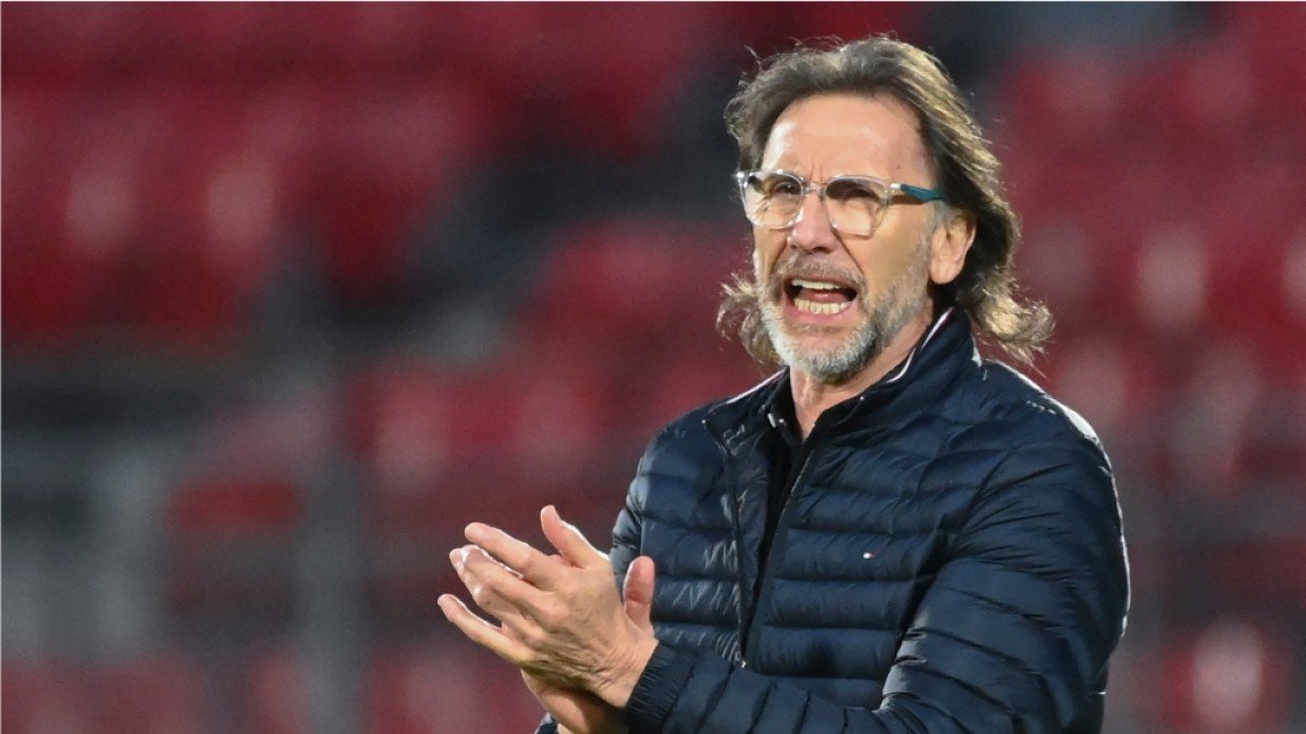 Ricardo Gareca, seleccionador peruano, ya tiene sus elegidos para afrontar la fecha eliminatoria, pero no se ha decidido por el once inicial.
