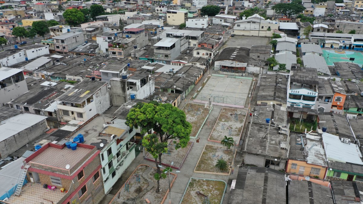 A los ciudadanos les da temor caminar por los callejones solitarios de la ciudadela Guangala. En la foto el parque donde estuvo una de las personas que fue abaleada a finales de abril de este año.