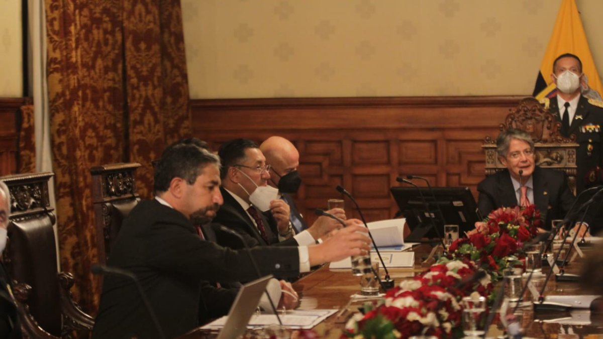 Seguridad. En Carondelet los titulares de las funciones del Estado se reunieron con el presidente Guillermo Lasso