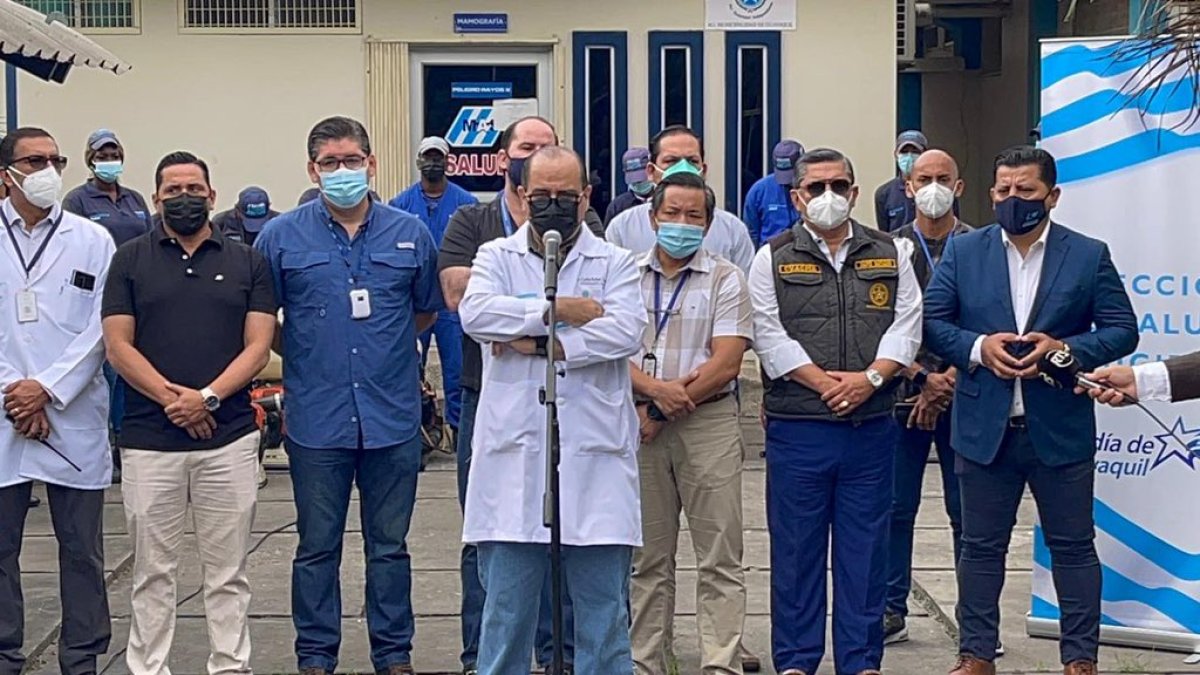 Instante en el que las autoridades dieron a conocer las cifras este 25 de mayo.