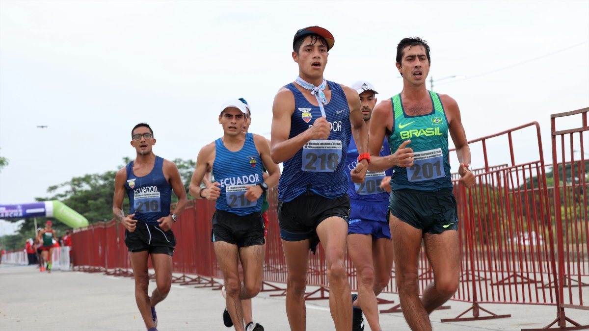 ncial. David Hurtado (#218) se quedó a 47 segundos de la marca mínima a los Juegos Olímpicos en la pasada Copa Panamericana de Marcha. Fue bronce en los 20 km.