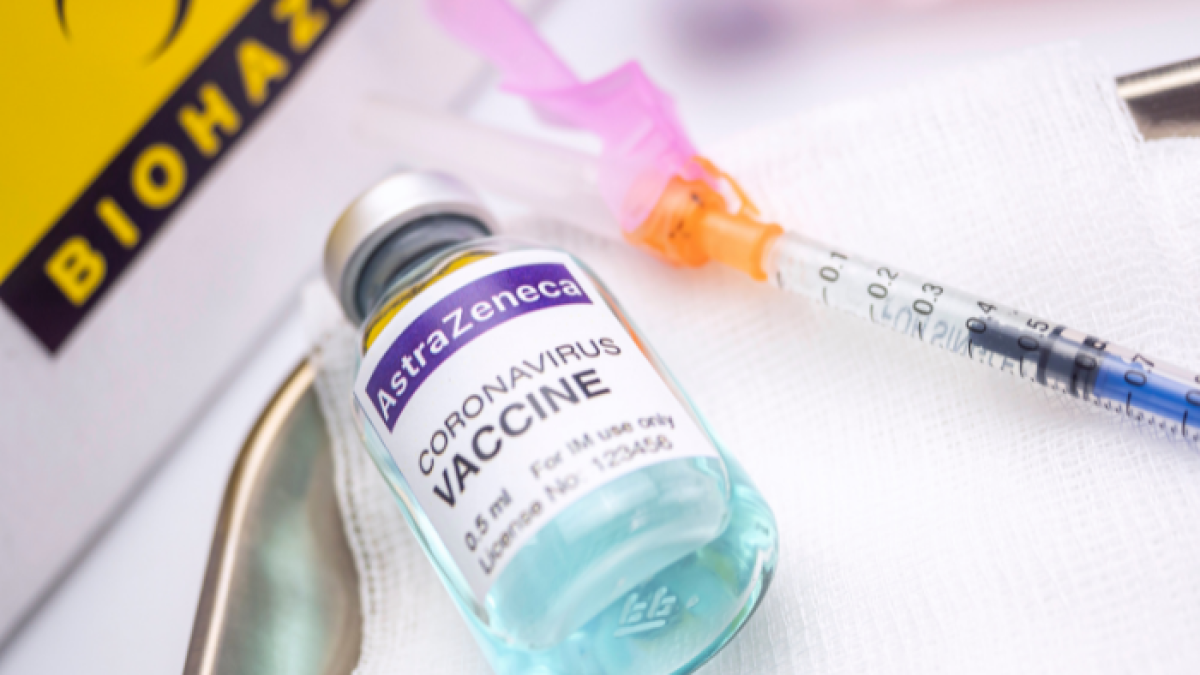 La AIFA ya recomendó hace semanas la administración de esta vacuna -ahora llamada Vaxzevria-.