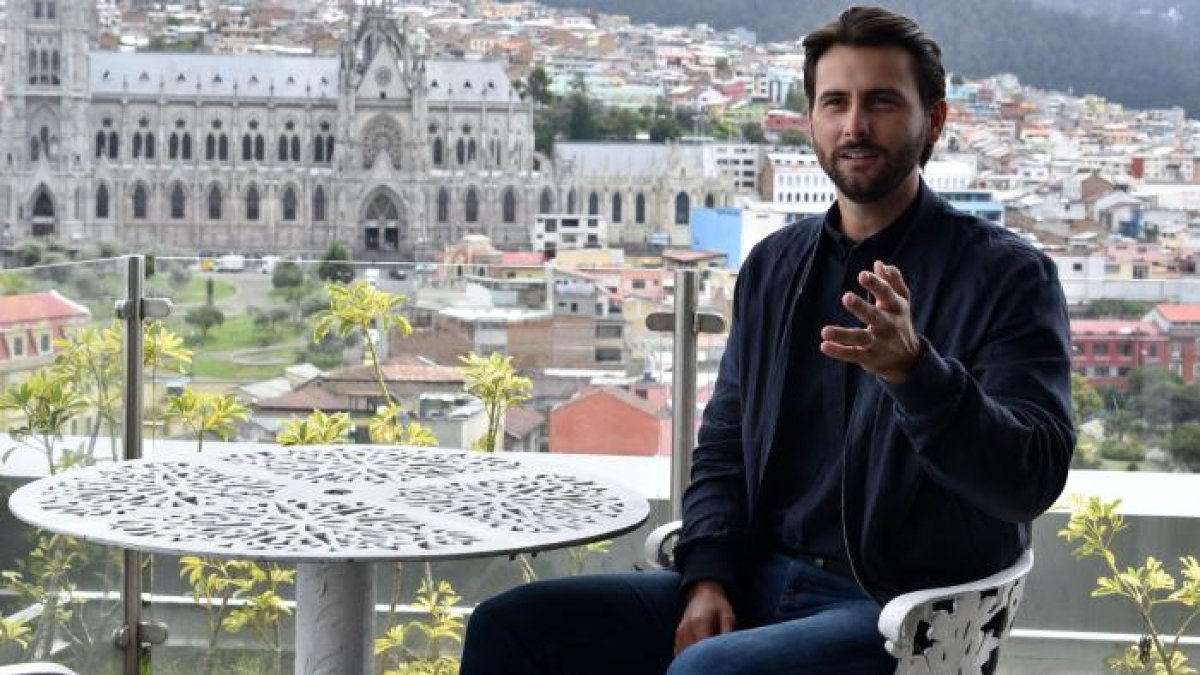 A sus 33 años, Niels Olsen se acaba de estrenar en la función pública. Antes de llegar al Ministerio fue reconocido por su labor en la hacienda La Danesa.