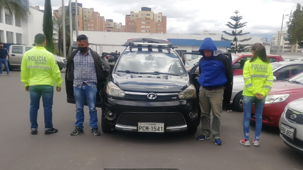 En lo que va del año, la Policía Nacional ha desarticulado a dos ‘megabandas’ de robacarros. Diecisiete personas fueron detenidas en los operativos.