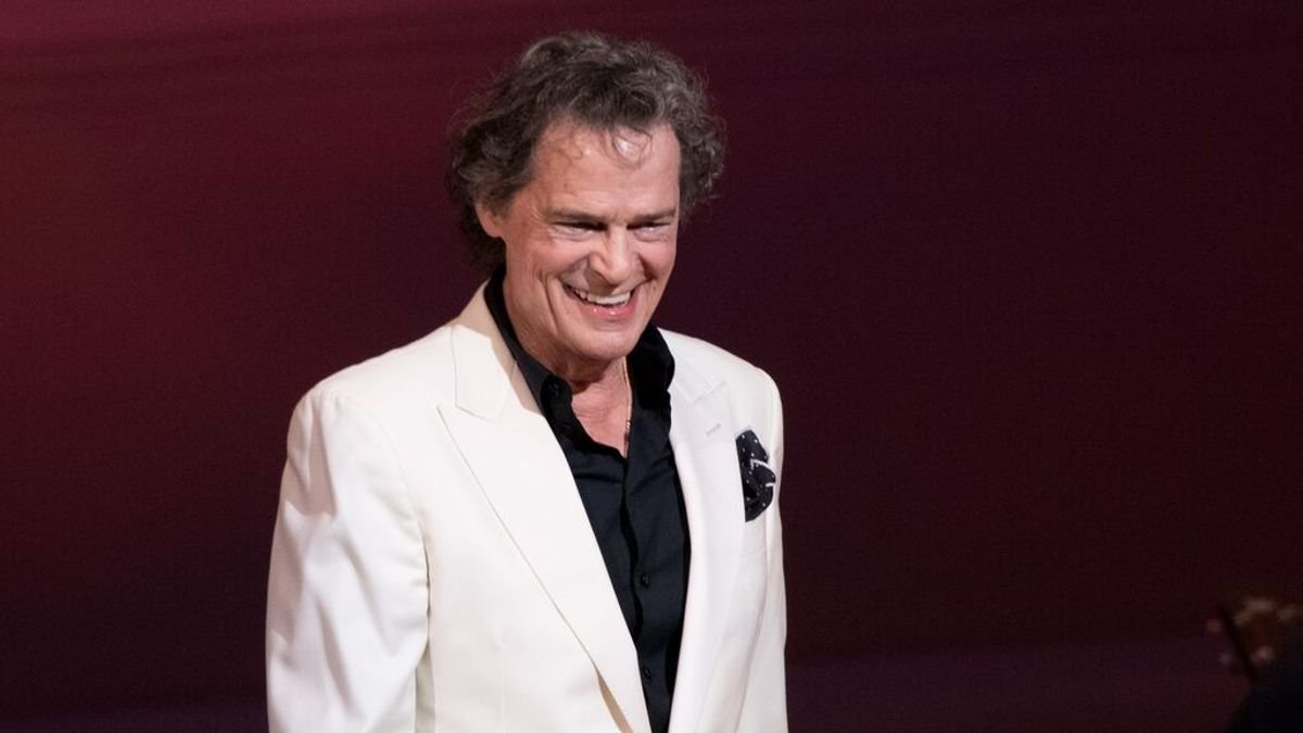 El artista anunció en marzo que tenía un cáncer de pulmón avanzado.