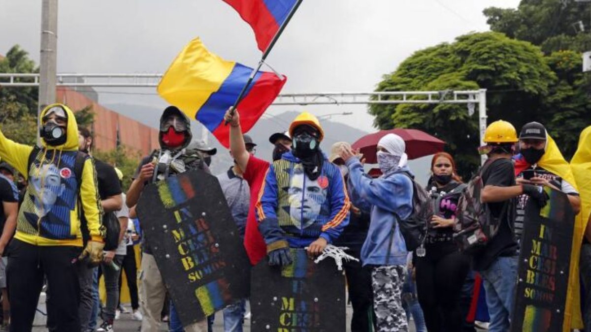 Las protestas en Colombia duran más de un mes y bajan de intensidad