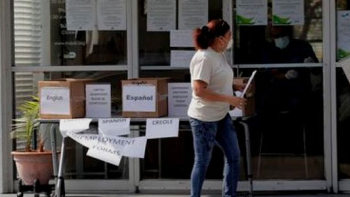 El desempleo baja en la unión americana