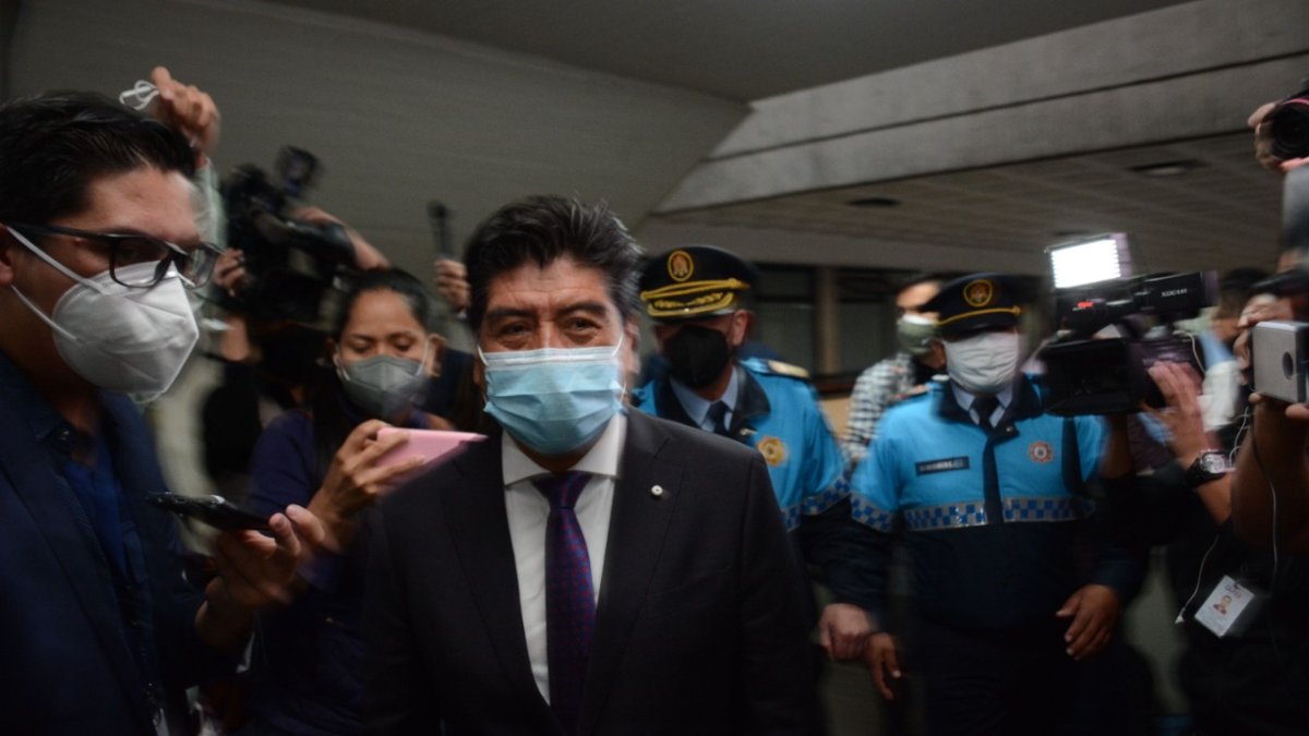 El pasado miércoles 2 de junio comenzó la sesión de remoción del alcalde Jorge Yunda, que terminó en la madrugada del siguiente día. Él no asistió.