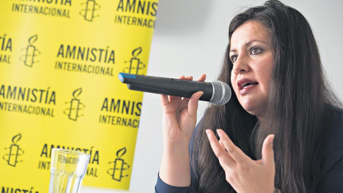 La directora para las Américas de Amnistía Internacional (AI), Erika Guevara-Rosas, se refirió el lunes a las declaraciones del ministro de seguridad salvadoreño, Gustavo Villatoro.