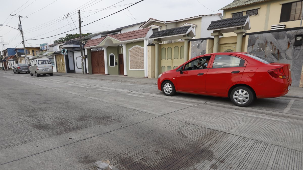 Siniestro. Un infante fue atropellado el 5 de junio en la avenida Isidro Ayora, en la ciudadela Samanes, a la altura de la manzana 928. El niño circulaba con su padre.