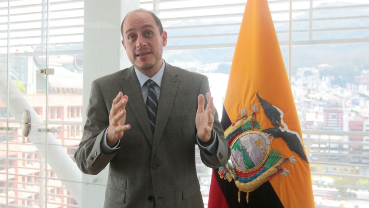 El ministro de la Producción y Comercio Exterior, Julio José Prado, estará al frente del programa de reactivación.