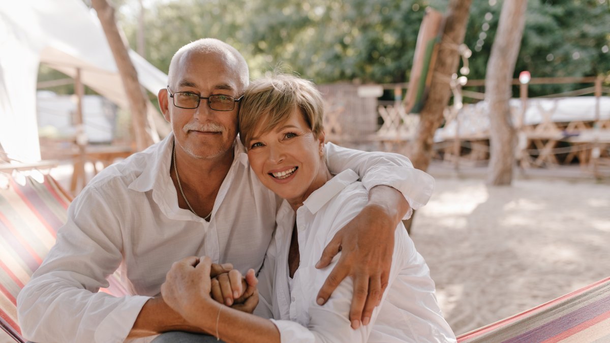 Mantener una dieta equilibrada ayuda a enfrentar los síntomas físicos y emocionales.