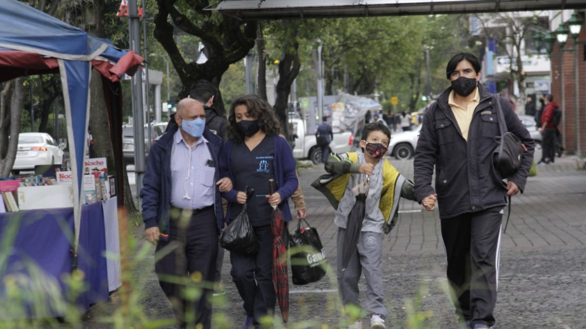 El Gobierno aseguró que no se subirá el Impuesto al a Renta a personas que ganen menos de 934 dólares.