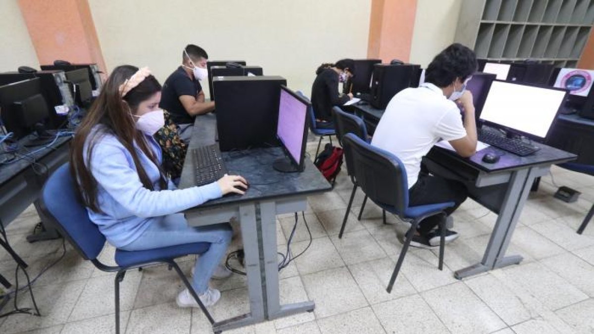 El examen para acceder a un cupo en una universidad regía desde 2012.