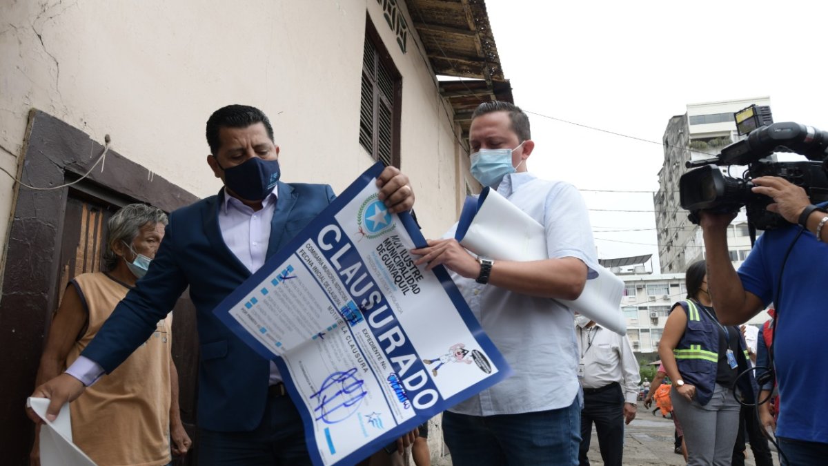Esta tarde se clausuraron recicladoras en las que se hallaron medidores de Interagua.