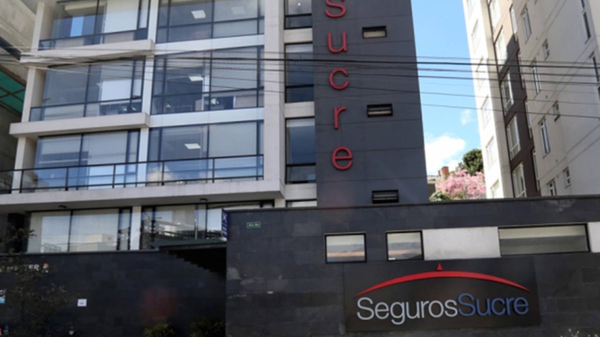 Los contratos de Seguros Sucre crecieron de forma acelerada a partir de 2009, tras una orden ejecutiva para que el sector público negocie solo con esa empresa estatal.
