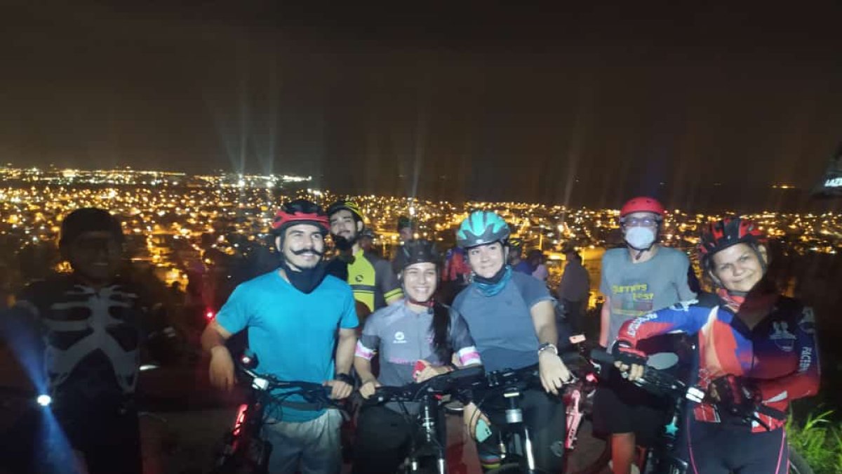 Postal. Los ciclistas han tomado como tradición subir a esa zona.