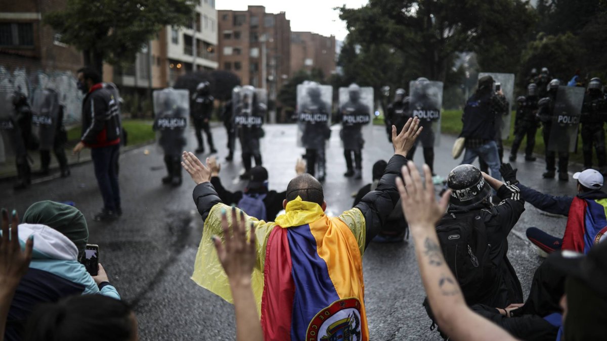 El Paro nacional en Colombia ha dejado un sinnúmero de muertos pero las cifras oficiales difieren de la de otros organismos.