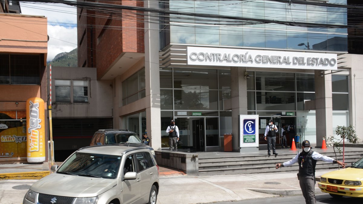 El procedimiento en marcha mantiene los mismos términos en cuanto a monto referencial y vigencia de las pólizas que establcia el fallido proceso.