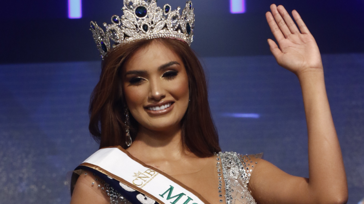 Miss Grand Ecuador es Andrea Aguilera de 20 años.