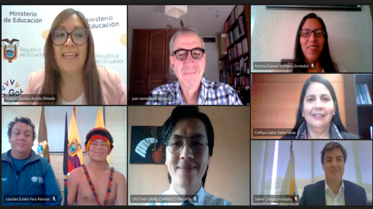 Clausuraron el año lectivo en forma telemática. La Viceministra de Educación, Cinthya Games Vara presidió el evento.