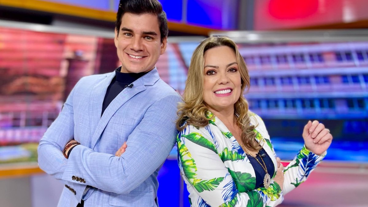 La pareja de presentadores.