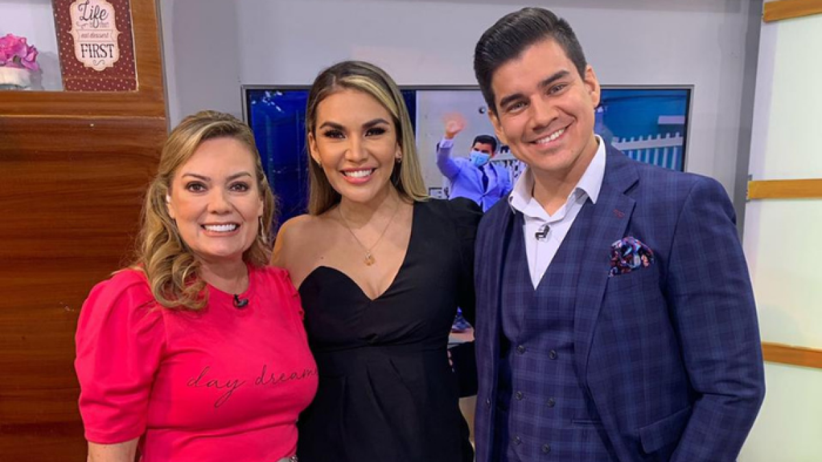 Con Katiuska Peralta, quien estuvo invitada a 'Noticias de la mañana'.
