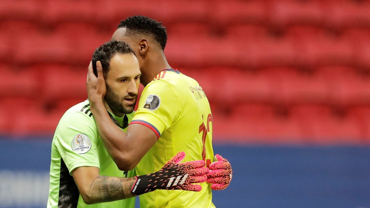 David Ospina (portero) fue el protagonista en la tanda de penales ante Uruguay.