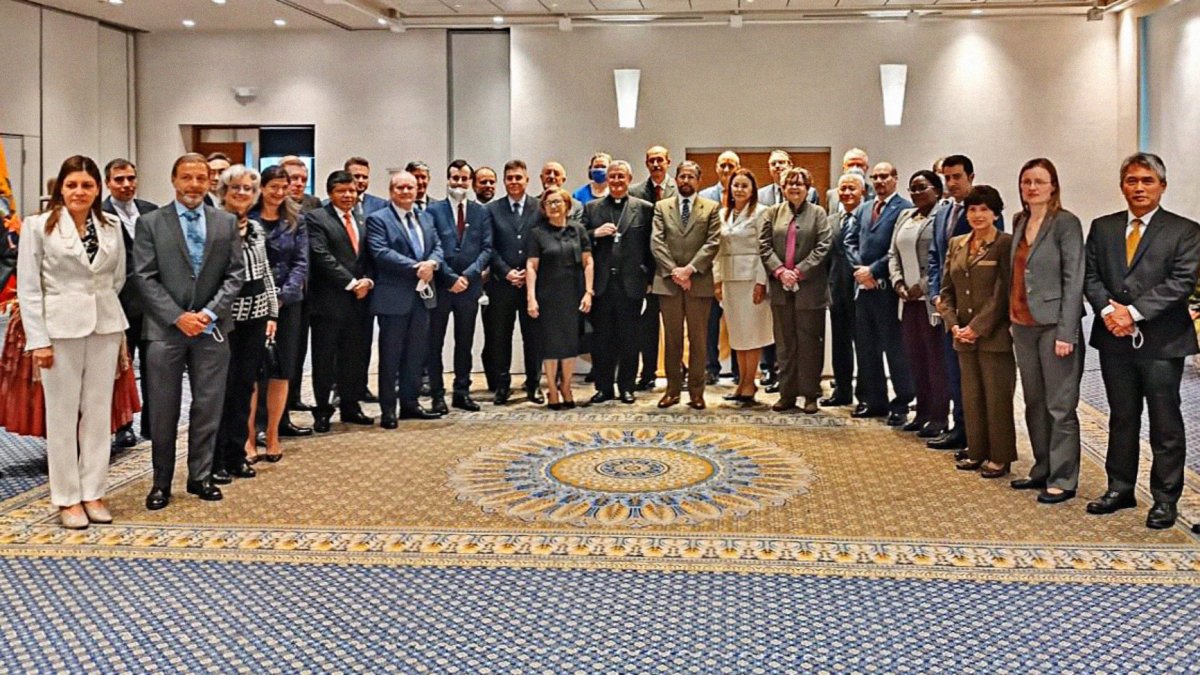 A finales de junio pasado el ministro de Relaciones Exteriores, Mauricio Montalvo, se reunió con los embajadores acreditados en Ecuador..