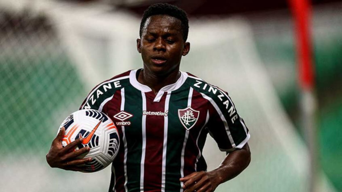 El ecuatoriano Juan Cazares jugó en la victoria del Fluminense.