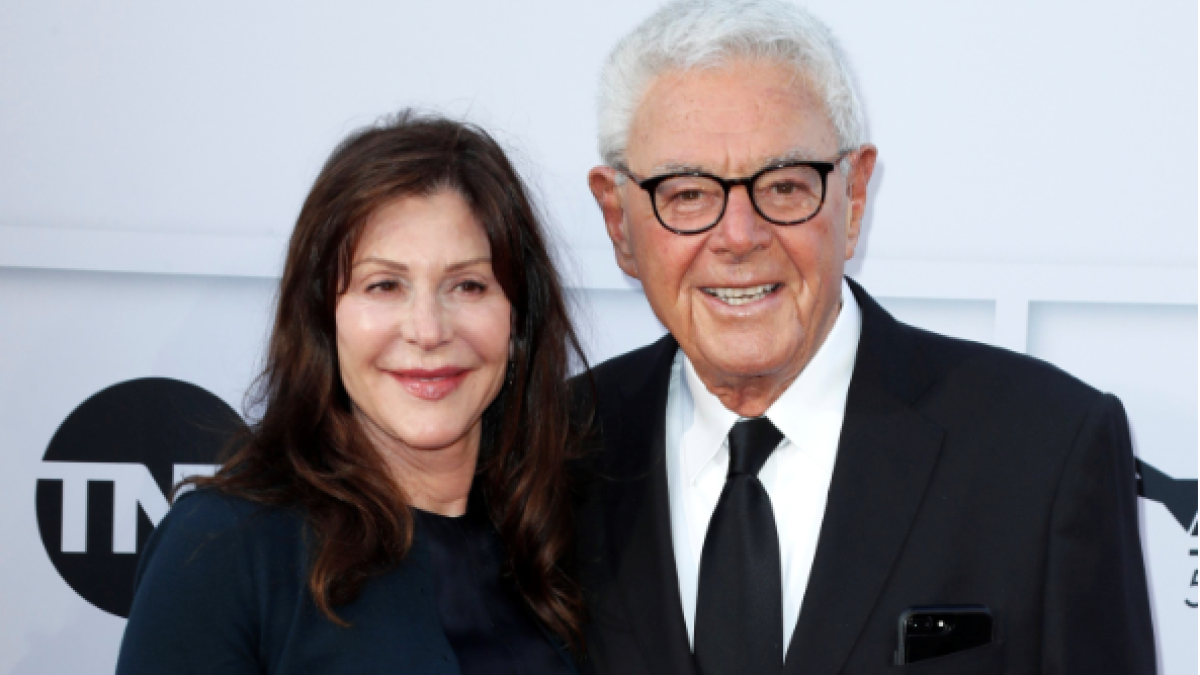 El cineasta estadounidense Richard Donner y su esposa Lauren Schuler Donner.