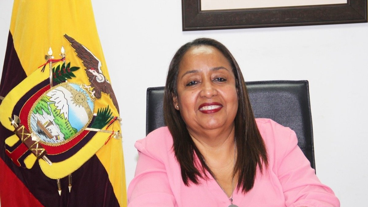 Yadira Alexandra Blakman Briones, asumió las funciones de Subsecretaria de Educación de la Zona 8.