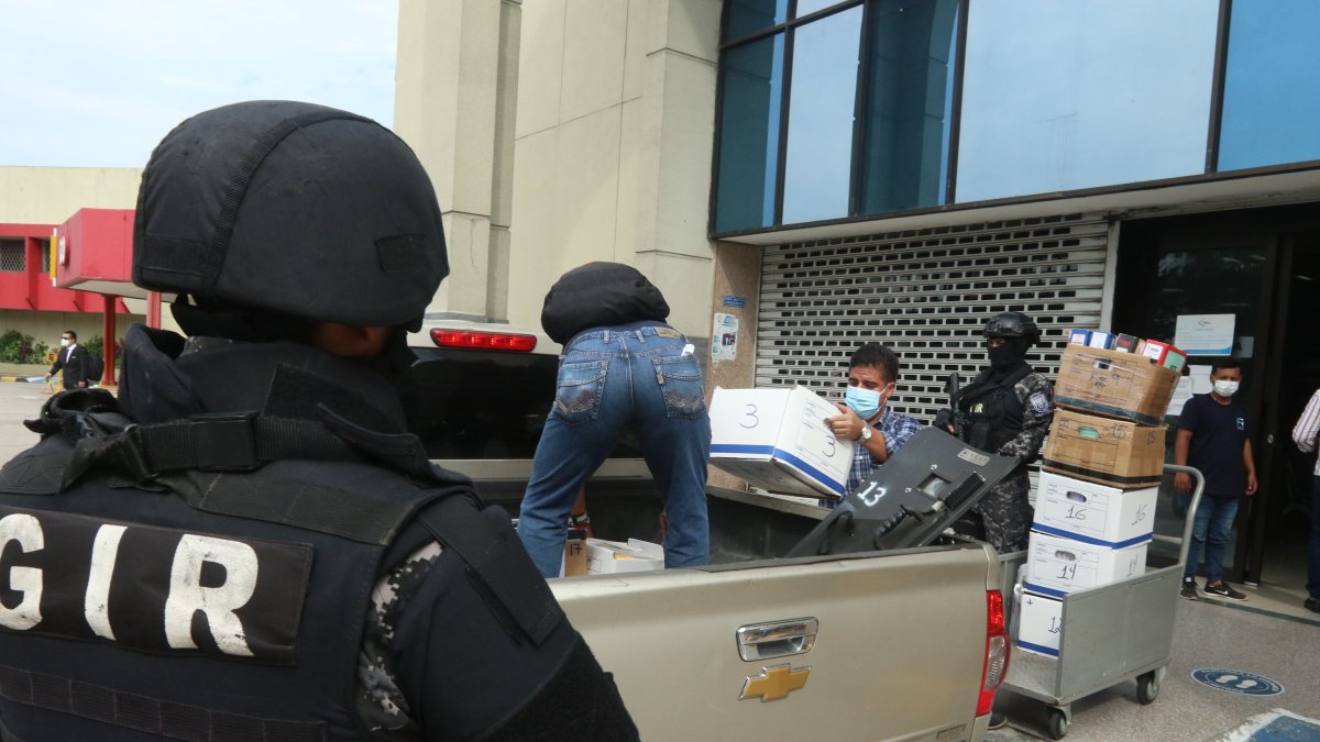 El juicio de delincuencia organizada fue suspendido en la primera convocatoria por pedido de uno de los defensores de Salcedo.