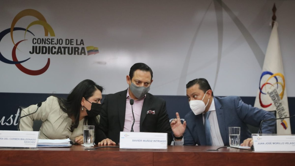 Anuncio. La presidenta del Consejo de la Judicatura María del Carmen Maldonado anunció que se investiga a los dos jueces.