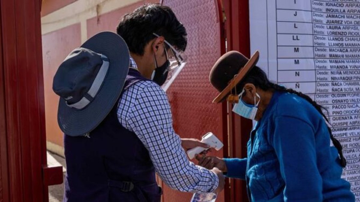 La contención de la Covid-19 avanza en varios frentes en Perú.