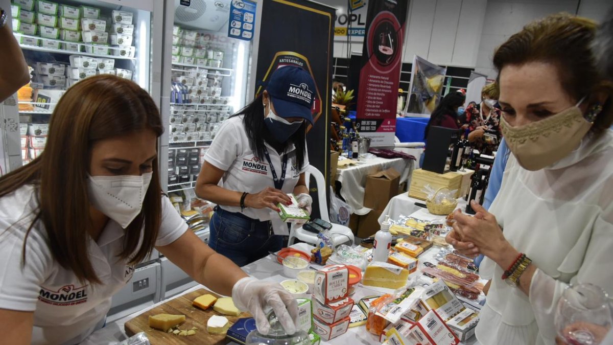 La feria de Queso el día del acto oficial de inauguración, que fue ayer viernes 9 de julio.