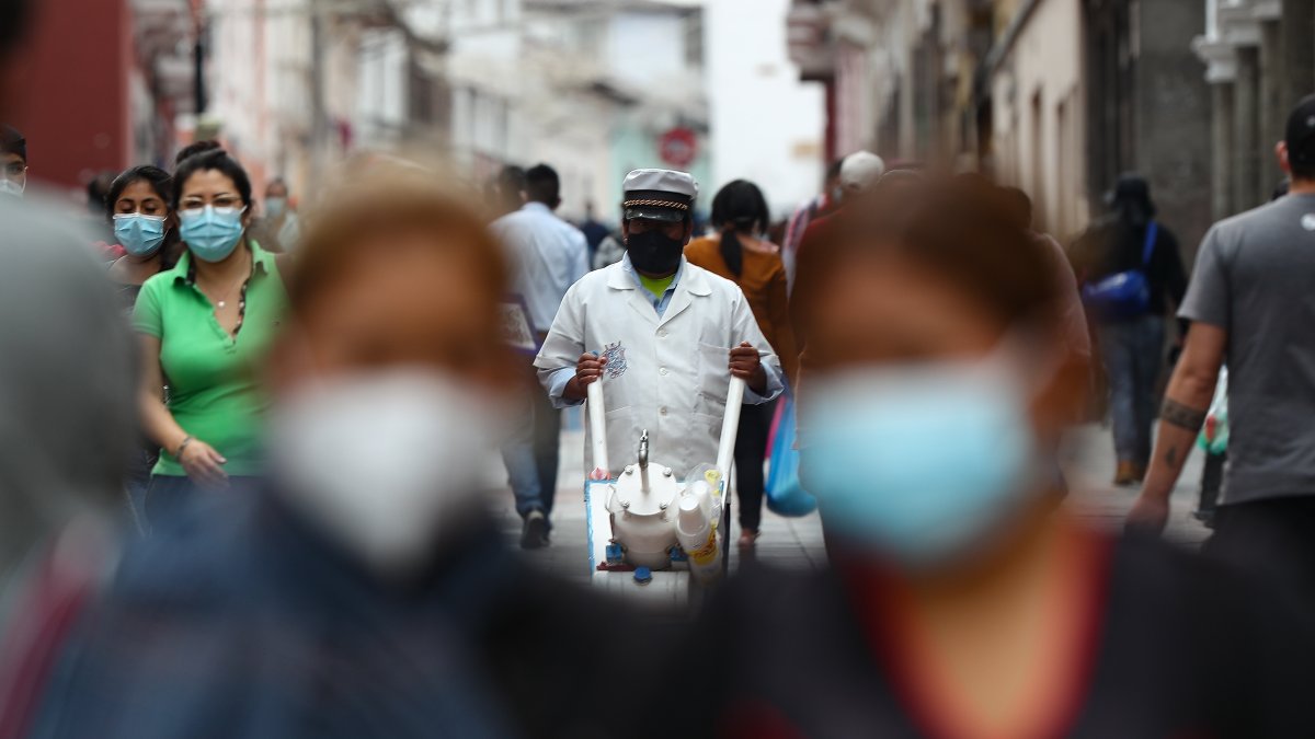 La provincia de Pichincha, cuya capital es Quito, es la más afectada por la pandemia de las 24 jurisdicciones del país, con 1.959 nuevos positivos, con lo que su cifra total es de 169.593.