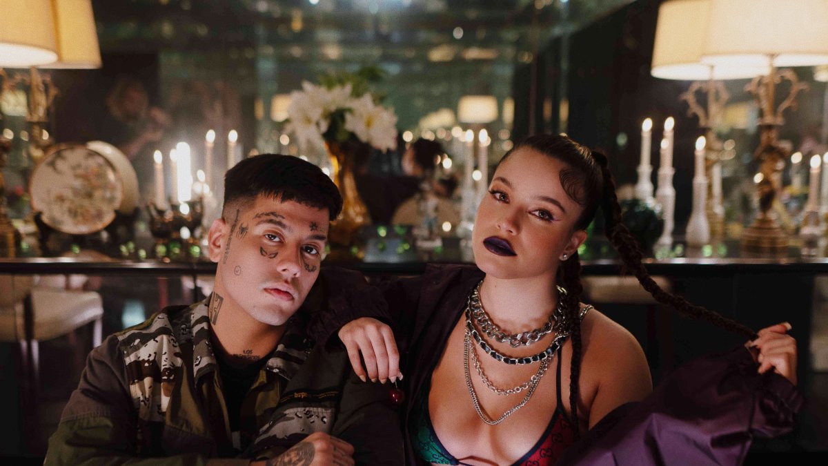 Estos dos talentos emergentes se unieron para presentar Como si no importara y así, además de unir fuerzas, seguir demostrando el talento de los artistas argentinos actuales.