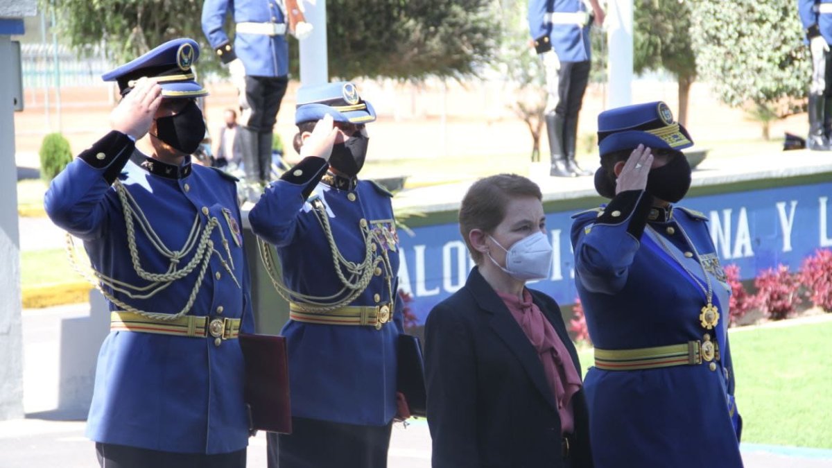 Acto. La secretaria de la Cartera de Estado asistió a la Escuela Superior de Policía de Pusuquí.
