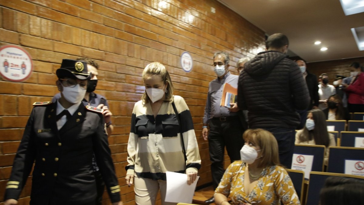 Asistencia. La mayoría de los concejales que asistieron ayer a la sesión lo hizo a regañadientes.