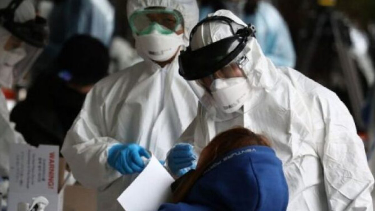 El coronavirus tiene en alerta máxima al mundo. Rusia ha ofrecido ayuda para combatirlo en grandes regiones