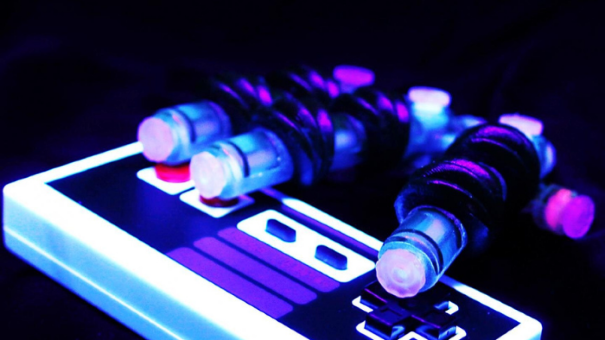 La mano robótica es capaz de pasar el primer nivel de Mario Bros.