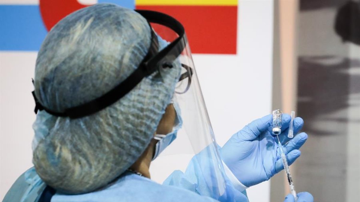 El plan de vacunación avanza en Perú.