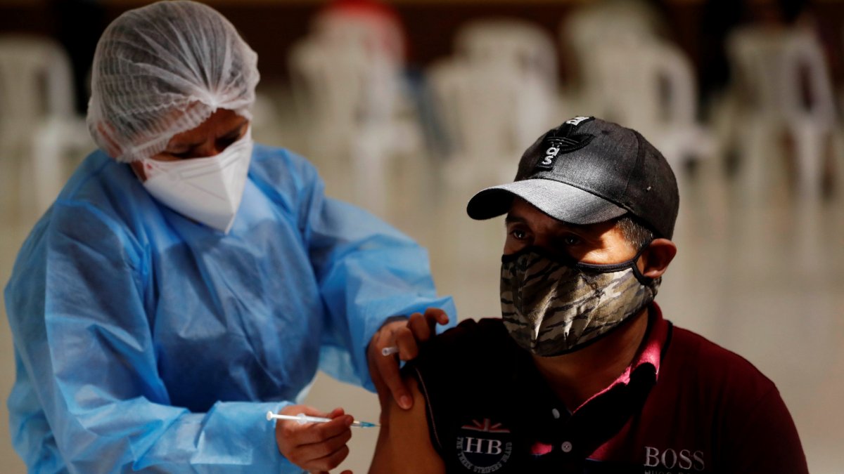 Referencial. Al país han llegado 10 millones de dosis de diferentes farmacéuticas.